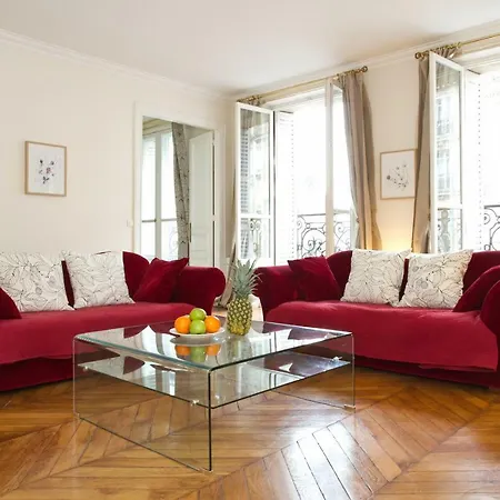 Rue De Rennes - Montparnasse